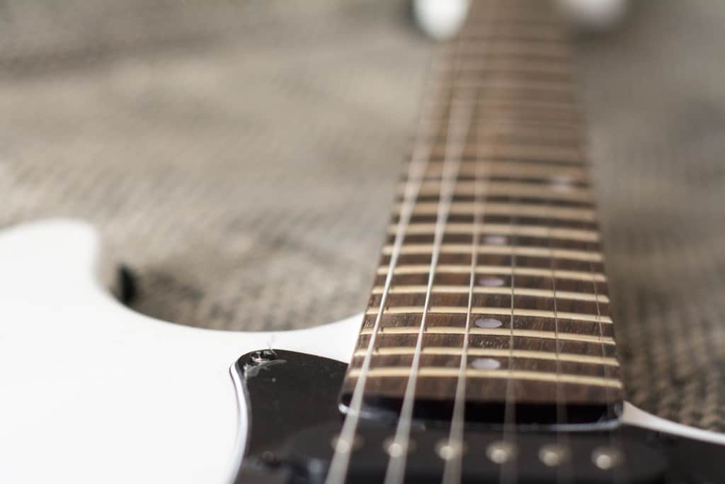 KEYTONE KST-20PWH E-GITARRE 4